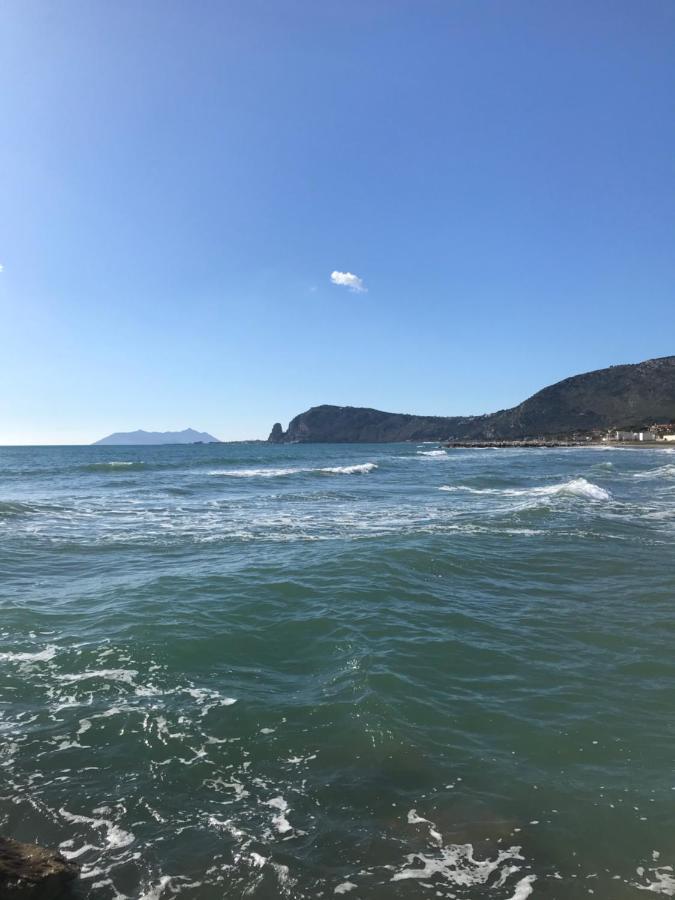 Alloggio Turistico Al Mare Sperlonga E Terracina Βίλα Lido Di Fondi Εξωτερικό φωτογραφία